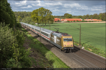DB 6101 071-9 mit IC 2212 Koblenz Mosel Gbf - Ostseebad Binz in Widukindland