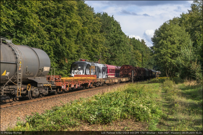 Lok-Partner 6182 510-8 mit DPF 1767 Wismar - Köln Hbf in Haaren